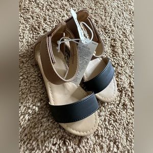 Brown & Black Old Navy Sandals